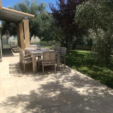 Jardin D'uzes - Climatisee Avec Piscine Σπίτι διακοπών