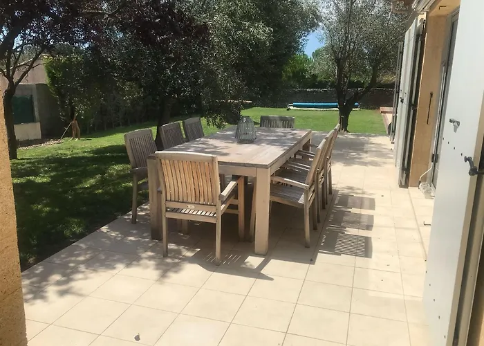 Jardin D'uzes - Climatisee Avec Piscine Σπίτι διακοπών